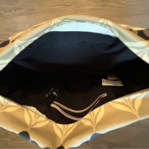 Petunia Pickle Bottom Floral Patterned Diaper Bag / Backpack in Tan & Black - Picture 6 of 10